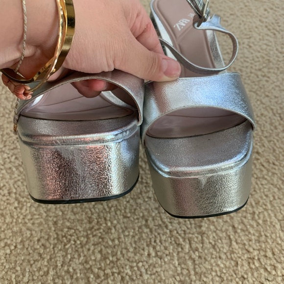 Zara Silver platform chunky sandal heel - Picture 4 of 5